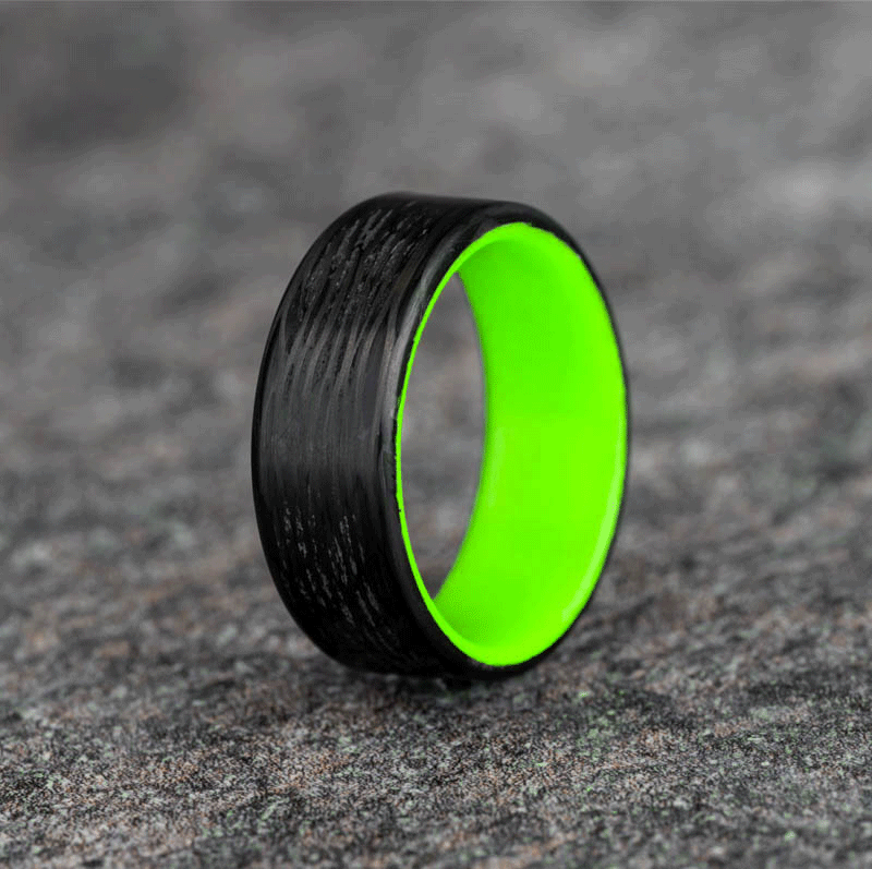 Polished Carbon Fiber Wave Pattern Ring with Glow Resin