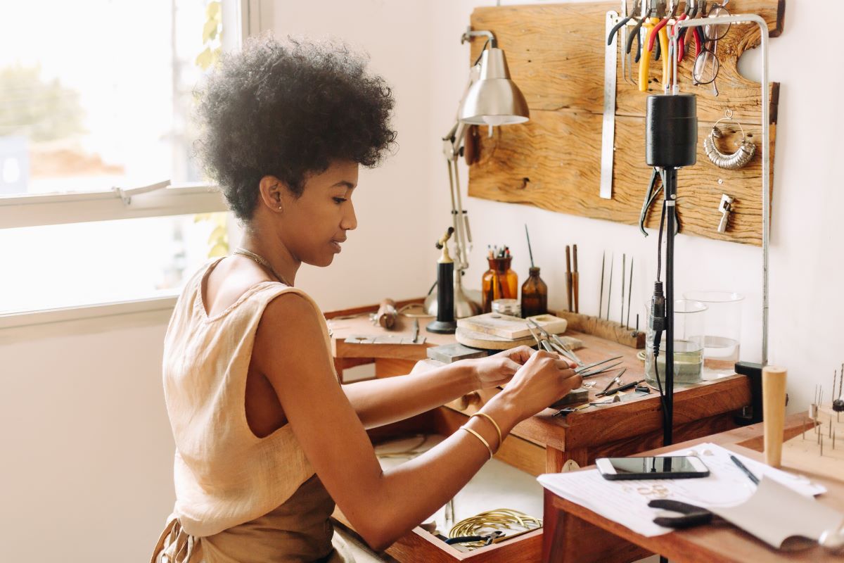 3 Reasons to Buy Hypoallergenic Jewelry