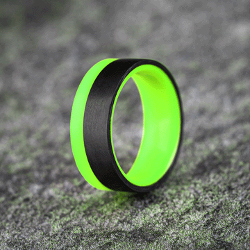 Polished 2/3 Carbon Fiber Unidirectional Ring with Green Glow Resin